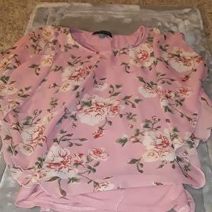 Floral tshirt